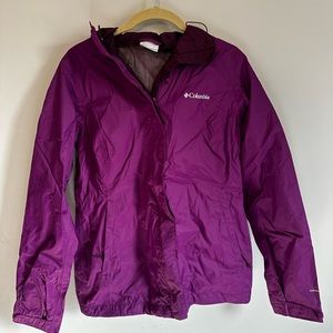 Columbia Short Rain Jacket/Windbreaker